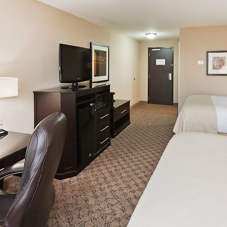 Holiday Inn Hotel & Suites Tulsa South By Ihg Esterno foto