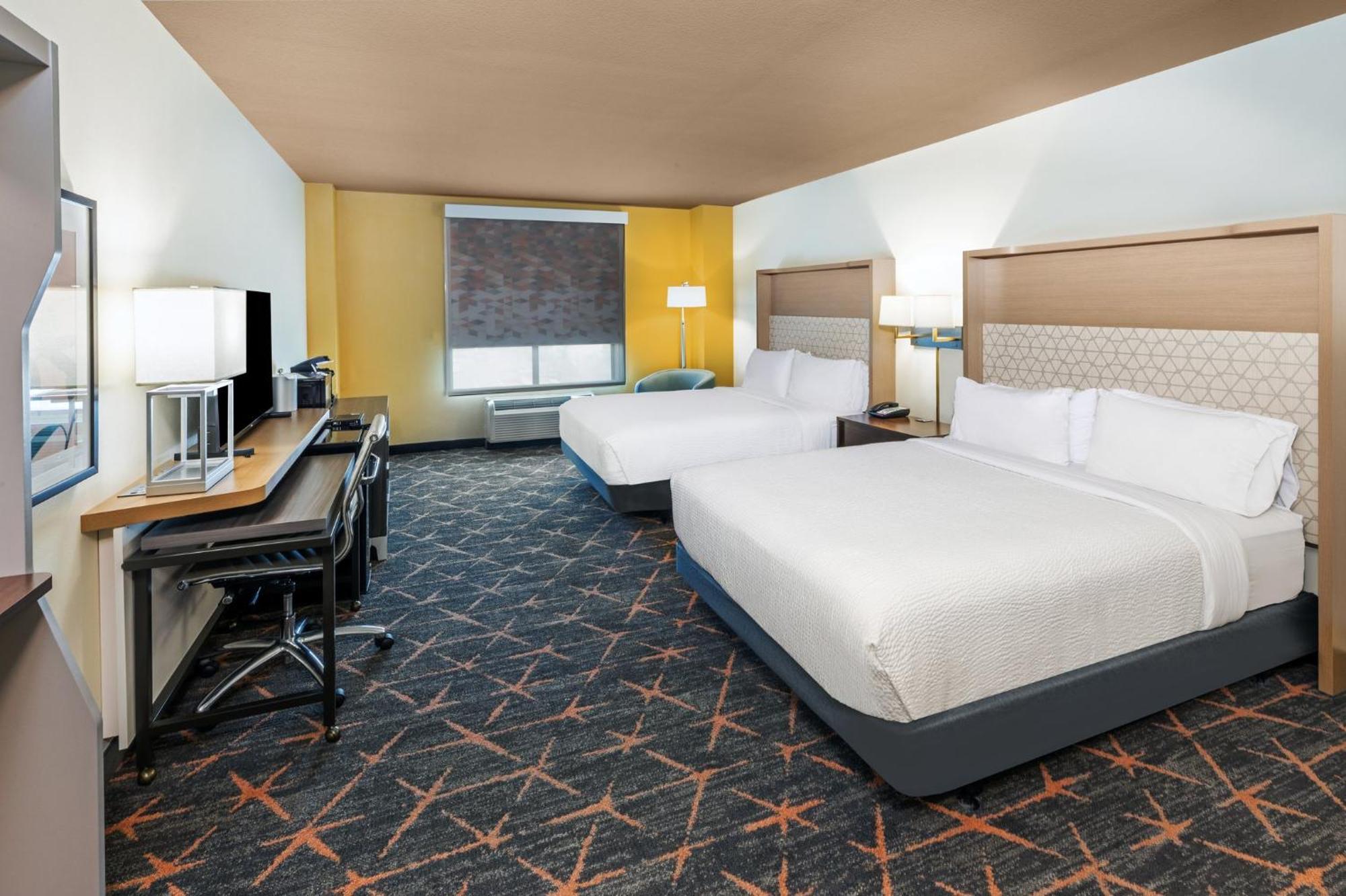 Holiday Inn Hotel & Suites Tulsa South By Ihg Esterno foto