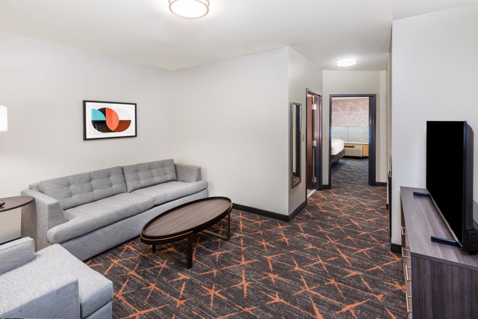 Holiday Inn Hotel & Suites Tulsa South By Ihg Esterno foto